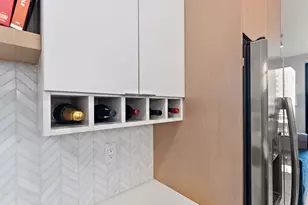 1240 S 2nd St, Minneapolis, MN 55415 - Photo 9