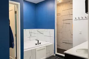 417 Elk St, Duluth, MN 55803 - Photo 39