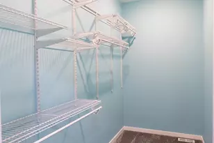 417 Elk St, Duluth, MN 55803 - Photo 37