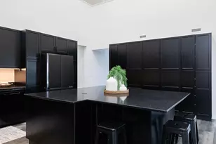 417 Elk St, Duluth, MN 55803 - Photo 9