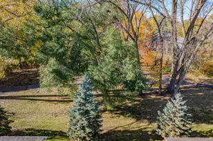 110271 Village Rd, Chaska, MN 55318 - Photo 39