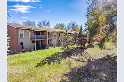 110271 Village Road, Chaska, MN 55318 - Photo 5