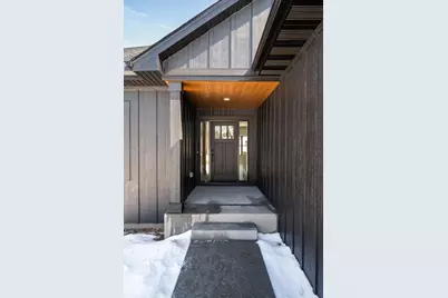 3916 McMenemy Street, Vadnais Heights, MN 55127 - Photo 7