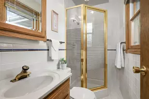 10042 Irwin Cir, Bloomington, MN 55437 - Photo 17