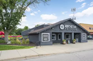 10042 Irwin Cir, Bloomington, MN 55437 - Photo 37