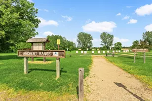 10042 Irwin Cir, Bloomington, MN 55437 - Photo 43