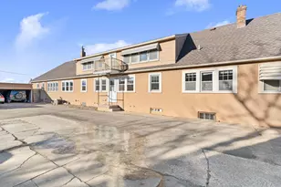 301 W Oakland Ave, Austin, MN 55912 - Photo 25