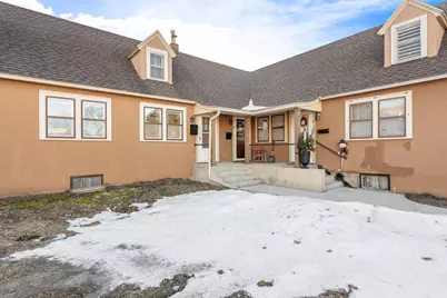 301 W Oakland Avenue #5, Austin, MN 55912 - Photo 3