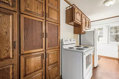 301 W Oakland Avenue #5, Austin, MN 55912 - Photo 11