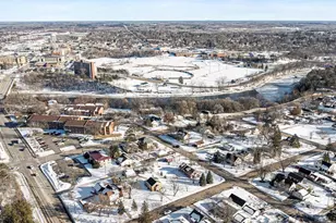 223 SW 5th St, Brainerd, MN 56401 - Photo 35