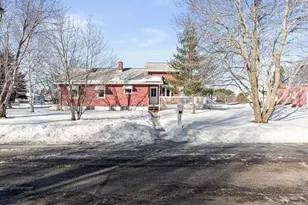 223 SW 5th St, Brainerd, MN 56401 - Photo 3