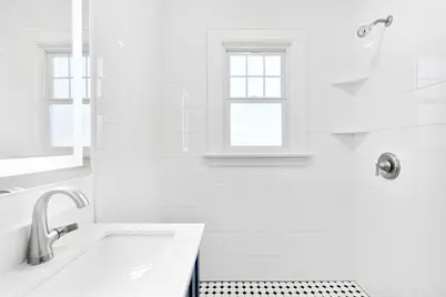 301 W Oakland Avenue #4, Austin, MN 55912 - Photo 11