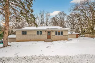 346 McKnight Rd S, Maplewood, MN 55119 - Photo 3