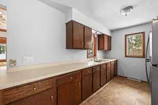 346 McKnight Rd S, Maplewood, MN 55119 - Photo 7