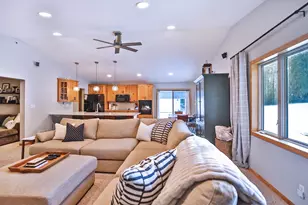 303 24th St NW, Austin, MN 55912 - Photo 15