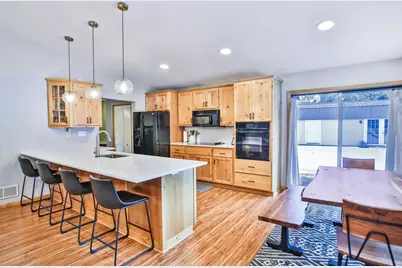 303 24th Street NW, Austin, MN 55912 - Photo 17