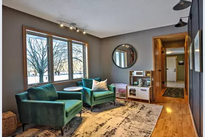 303 24th Street NW, Austin, MN 55912 - Photo 11