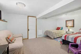 2418 4th Ave E, Hibbing, MN 55746 - Photo 33