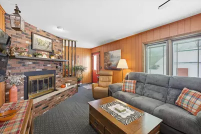 2418 4th Ave E, Hibbing, MN 55746 - Photo 13