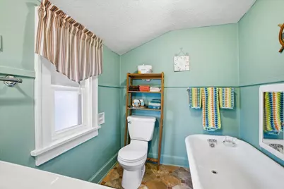 2418 4th Ave E, Hibbing, MN 55746 - Photo 31