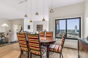 110 Bank St SE, Minneapolis, MN 55414 - Photo 11