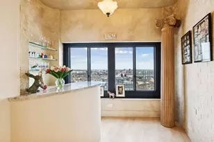 110 Bank St SE, Minneapolis, MN 55414 - Photo 11