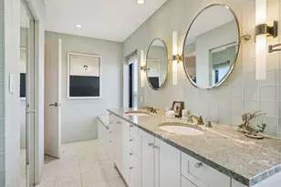 110 Bank St SE, Minneapolis, MN 55414 - Photo 25