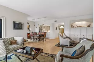 110 Bank St SE, Minneapolis, MN 55414 - Photo 3