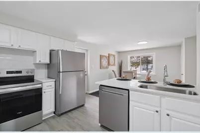 8237 1st Avenue S, Bloomington, MN 55420 - Photo 5