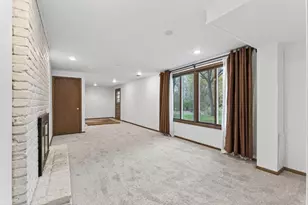 5224 W 70th St, Edina, MN 55439 - Photo 21