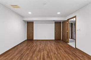 5224 W 70th St, Edina, MN 55439 - Photo 25