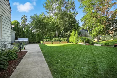 358 18th Street SW, Owatonna, MN 55060 - Photo 35