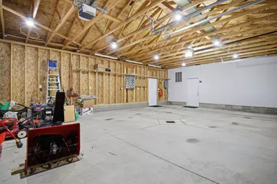 358 18th Street SW, Owatonna, MN 55060 - Photo 29