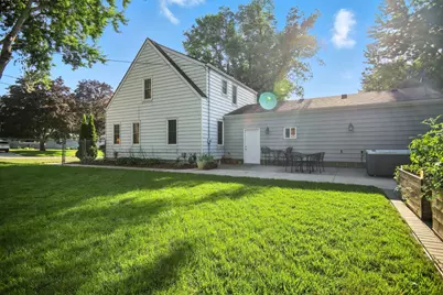 358 18th Street SW, Owatonna, MN 55060 - Photo 37