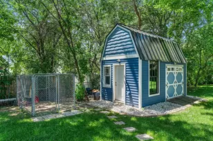 10727 Braewood Cir, Bloomington, MN 55437 - Photo 19