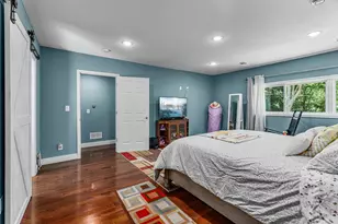 10727 Braewood Cir, Bloomington, MN 55437 - Photo 39