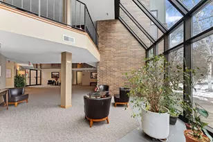 10 Windsor Ct, New Brighton, MN 55112 - Photo 9