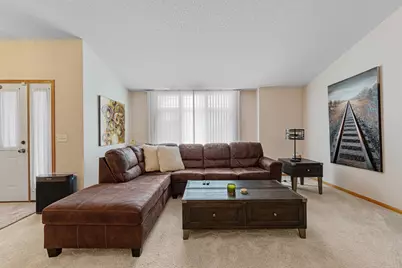 782 Churchill Drive SE, Owatonna, MN 55060 - Photo 9