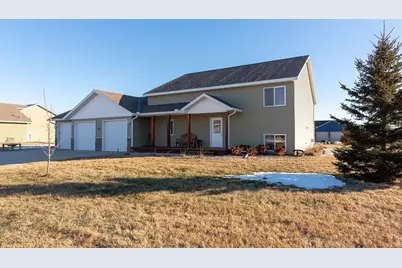 141 Chase Avenue, Nicollet, MN 56074 - Photo 1