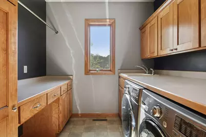 1646 Isabella Parkway, Chaska, MN 55318 - Photo 29