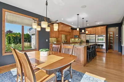 1646 Isabella Parkway, Chaska, MN 55318 - Photo 11