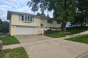 1116 Lakewood Ave, Albert Lea, MN 56007 - Photo 1