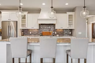 2559 Woods Dr, Victoria, MN 55386 - Photo 19