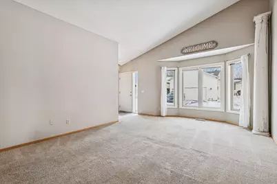 20307 Hunter Court, Lakeville, MN 55044 - Photo 9