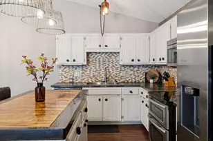 20307 Hunter Ct, Lakeville, MN 55044 - Photo 17