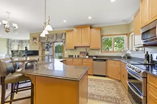 301 Plymouth Rd, Minnetonka, MN 55305 - Photo 15