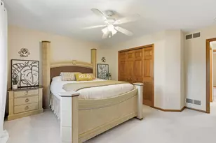 301 Plymouth Rd, Minnetonka, MN 55305 - Photo 49