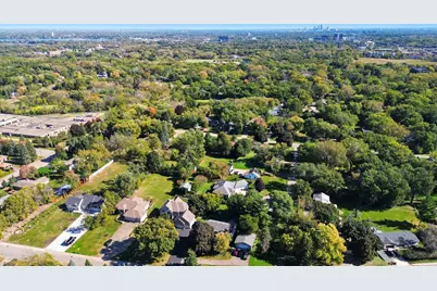 301 Plymouth Road, Minnetonka, MN 55305 - Photo 91