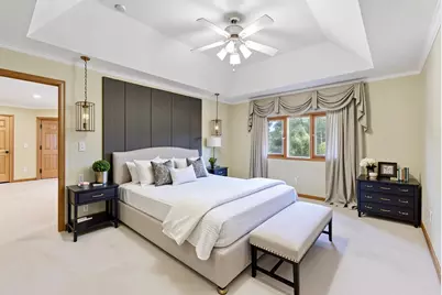 301 Plymouth Road, Minnetonka, MN 55305 - Photo 45