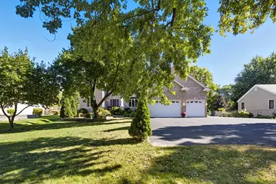 301 Plymouth Road, Minnetonka, MN 55305 - Photo 3